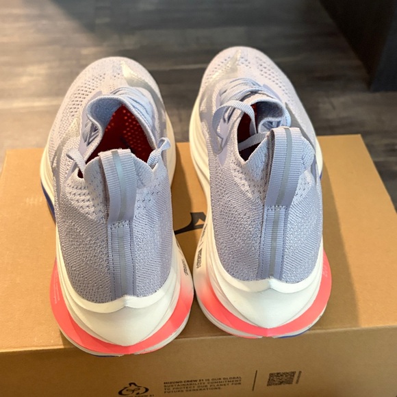 Mizuno Athletic Shoes in Lavender and Pink - Picture 3 of 7